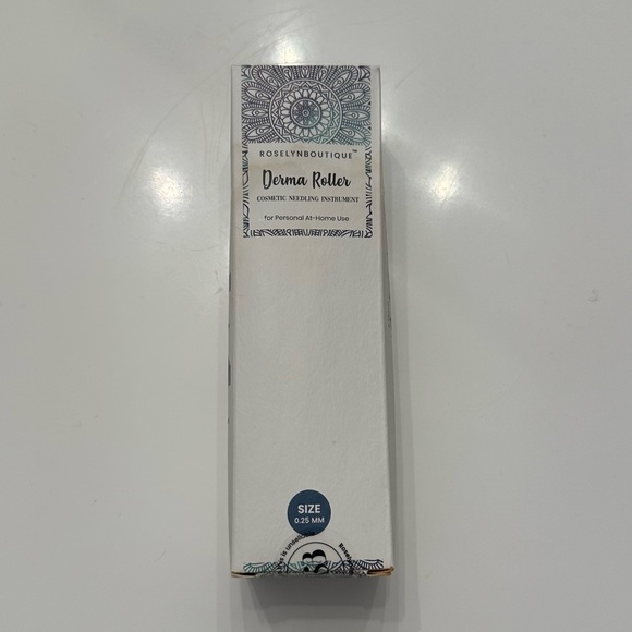 Roselyn Boutique Derma Roller - Picture 2 of 5